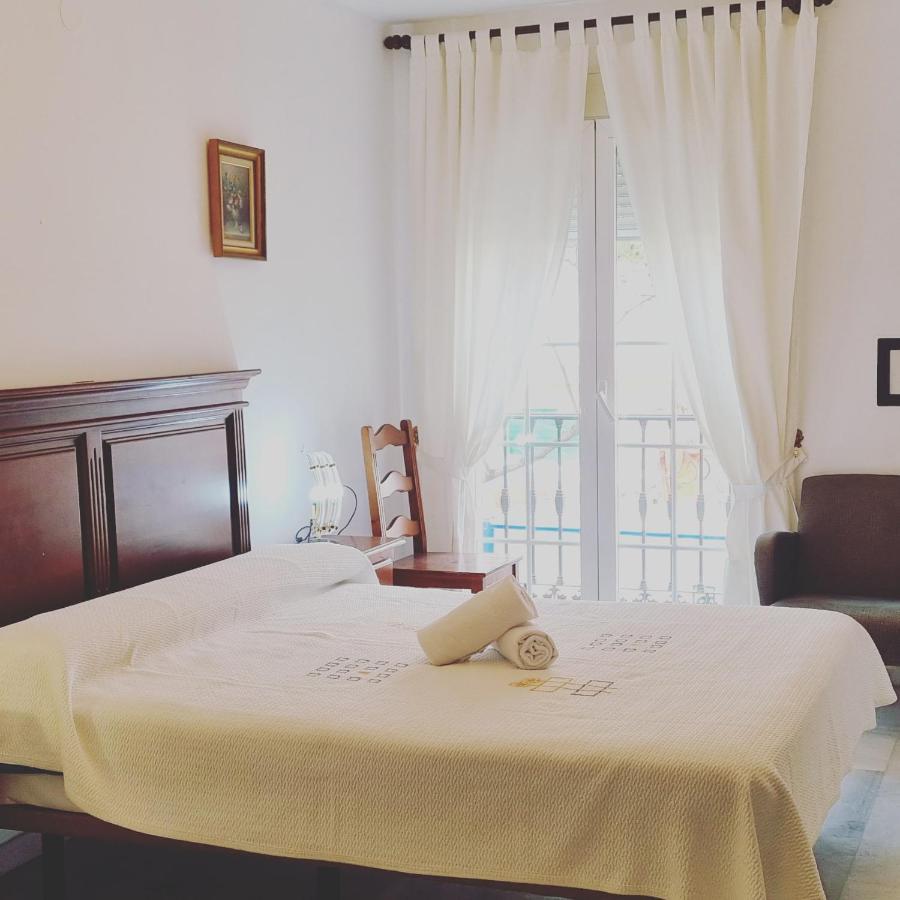 Hotel La Morena フエンヒロラ エクステリア 写真